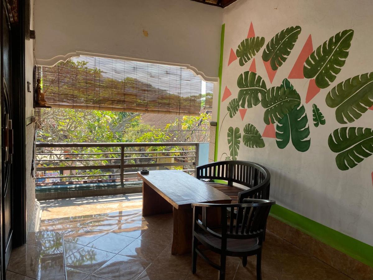 Kayuna Homestay Padangbai  Luaran gambar