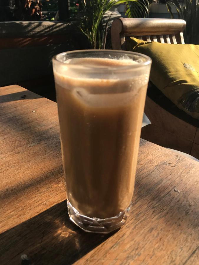 Kayuna Homestay Padangbai  Luaran gambar