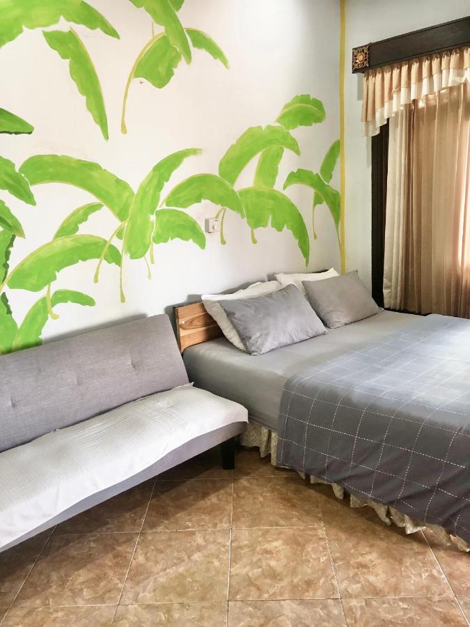 Kayuna Homestay Padangbai  Luaran gambar